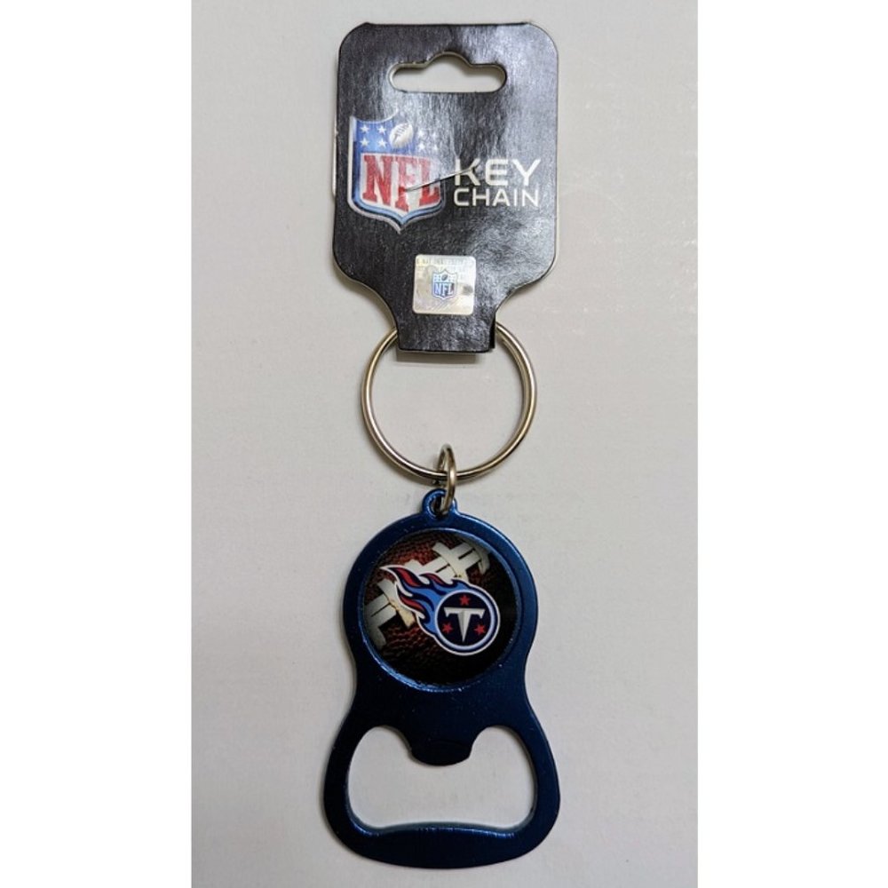 🏈🆕 TENNESSEE TITANS KEYCHAIN/BEVERAGE BOTTLE OPENER WITH KEY RING - NFL